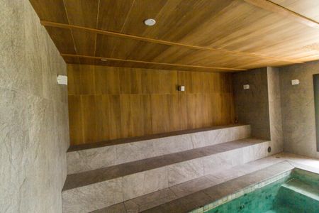 Apartamento à venda com 64m², 2 quartos e 1 vaga Apartamento à venda com 64m², 2 quartos e 1 vagaÁrea comum - Piscina Coberta