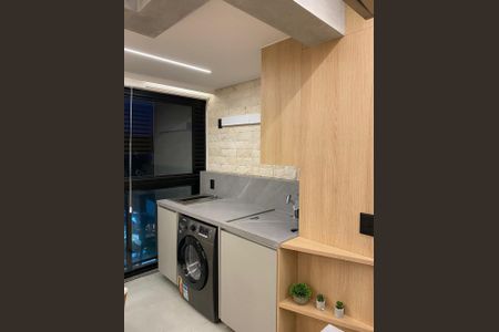 Apartamento à venda com 64m², 2 quartos e 1 vaga Apartamento à venda com 64m², 2 quartos e 1 vagaÁrea de Serviço