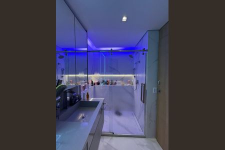 Apartamento à venda com 64m², 2 quartos e 1 vaga Apartamento à venda com 64m², 2 quartos e 1 vagaBanheiro da Suíte