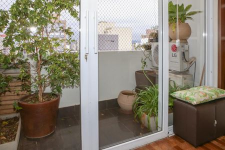Apartamento à venda com 126m², 3 quartos e 2 vagasSacada