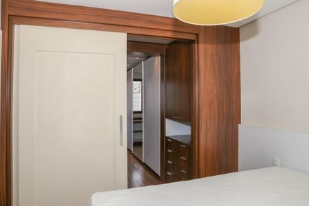 Apartamento à venda com 126m², 3 quartos e 2 vagasSuíte