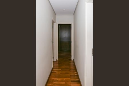 Apartamento à venda com 126m², 3 quartos e 2 vagasCorredor