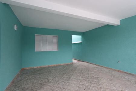 Casa à venda com 200m², 2 quartos e 2 vagasGaragem