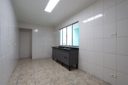 Casa à venda com 200m², 2 quartos e 2 vagasCozinha