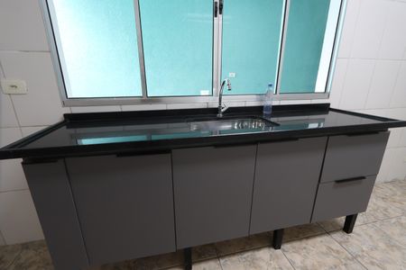 Casa à venda com 200m², 2 quartos e 2 vagasCozinha