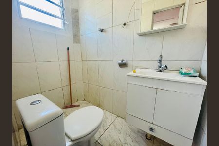 Banheiro 1 de casa à venda com 1 quarto, 260m² em Jardim Dourado, Guarulhos