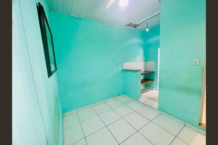 Sala de casa à venda com 1 quarto, 260m² em Jardim Dourado, Guarulhos