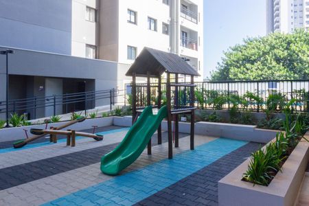 Apartamento para alugar com 37m², 2 quartos e sem vaga Apartamento para alugar com 37m², 2 quartos e sem vagaÁrea comum - Playground