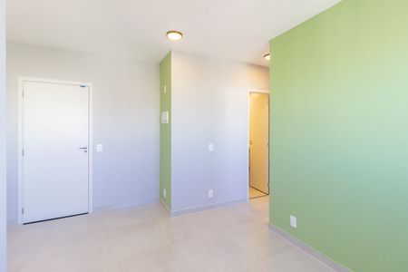 Apartamento para alugar com 37m², 2 quartos e sem vaga Apartamento para alugar com 37m², 2 quartos e sem vagaSala
