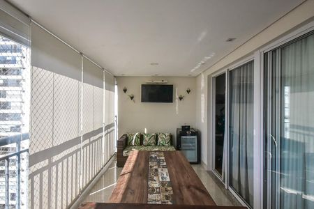 Apartamento à venda com 104m², 3 quartos e 2 vagasVaranda da Sala