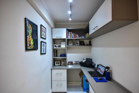 Apartamento à venda com 104m², 3 quartos e 2 vagasEscritório