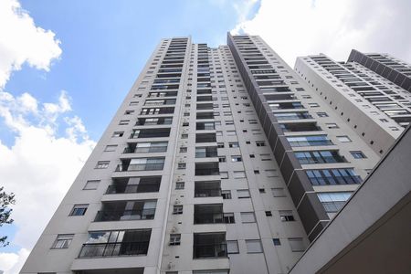 Apartamento à venda com 104m², 3 quartos e 2 vagasFachada