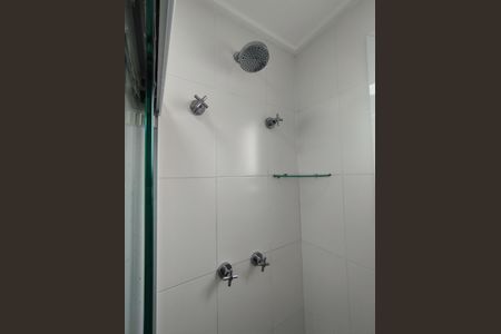 Apartamento à venda com 67m², 2 quartos e 2 vagas Apartamento à venda com 67m², 2 quartos e 2 vagasBanheiro da Suíte