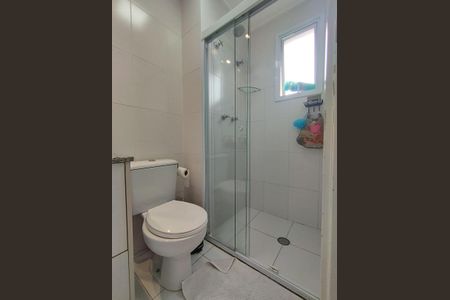Apartamento à venda com 67m², 2 quartos e 2 vagas Apartamento à venda com 67m², 2 quartos e 2 vagasBanheiro da Suíte