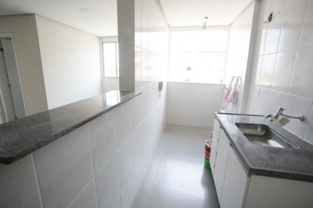 Apartamento à venda com 90m², 2 quartos e 1 vagaCozinha