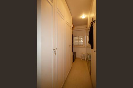 Apartamento à venda com 100m², 3 quartos e 3 vagasCloset