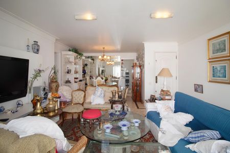 Apartamento à venda com 100m², 3 quartos e 3 vagasSala