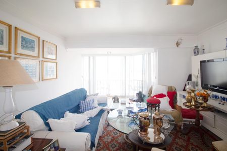 Apartamento à venda com 100m², 3 quartos e 3 vagasSala