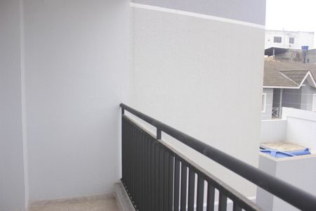 Apartamento para alugar com 55m², 2 quartos e 1 vagaVaranda