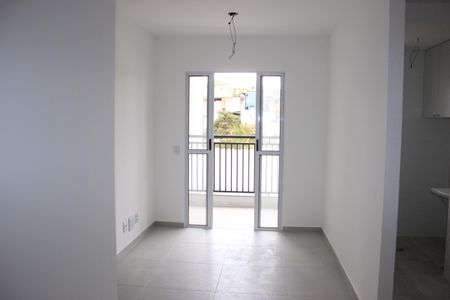 Sala de apartamento para alugar com 2 quartos, 55m² em Vila Iris, Guarulhos