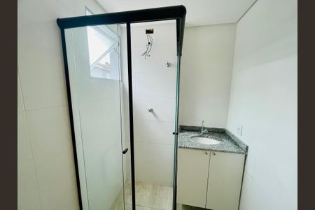 Apartamento para alugar com 50m², 2 quartos e 1 vagaBanheiro 1