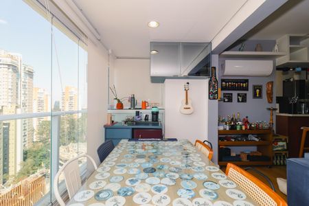 Apartamento à venda com 60m², 1 quarto e 1 vagaVaranda da Sala
