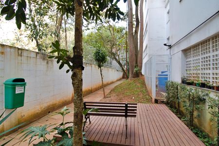 Apartamento à venda com 60m², 1 quarto e 1 vagaÁrea comum