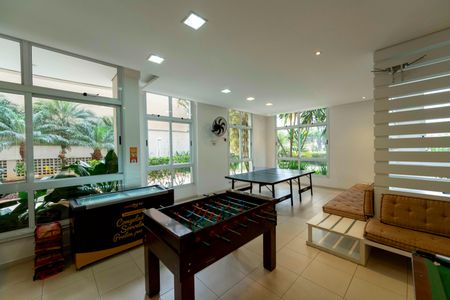 Apartamento para alugar com 85m², 2 quartos e 2 vagas Apartamento para alugar com 85m², 2 quartos e 2 vagasÁrea comum - Sala de Jogos