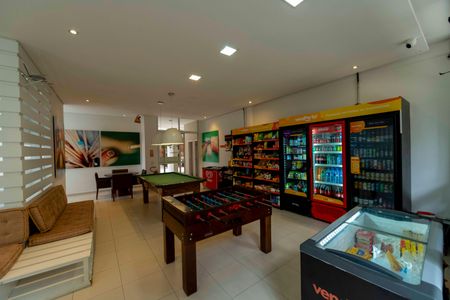 Apartamento para alugar com 85m², 2 quartos e 2 vagas Apartamento para alugar com 85m², 2 quartos e 2 vagasÁrea comum - Sala de Jogos