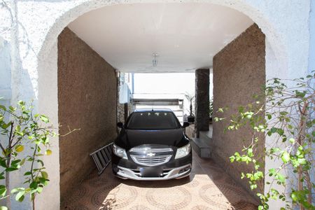 Casa à venda com 350m², 4 quartos e 2 vagasGaragem