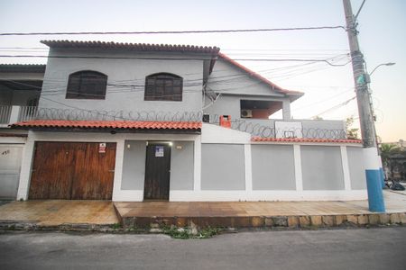 Casa para alugar com 170m², 4 quartos e 2 vagasFachada