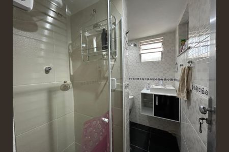 Apartamento para alugar com 70m², 2 quartos e sem vagaBanheiro