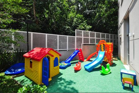 Apartamento para alugar com 92m², 2 quartos e 2 vagasPlayground