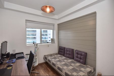 Apartamento para alugar com 92m², 2 quartos e 2 vagasQuarto