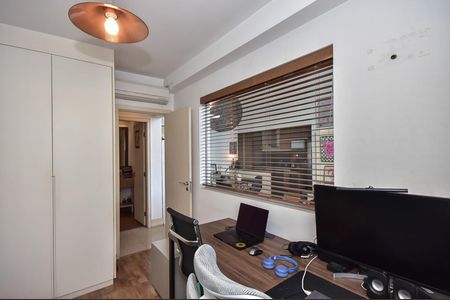 Apartamento para alugar com 92m², 2 quartos e 2 vagasQuarto