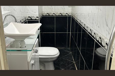 Apartamento à venda com 50m², 2 quartos e sem vagaBanheiro