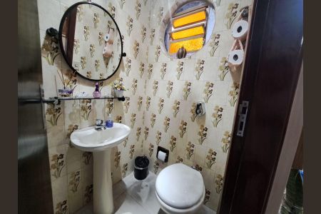 Casa à venda com 160m², 3 quartos e 4 vagasLavabo