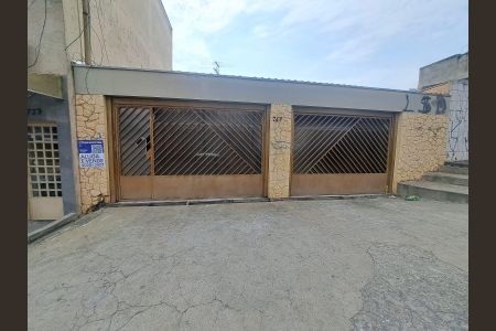 Casa à venda com 160m², 3 quartos e 4 vagasFachada