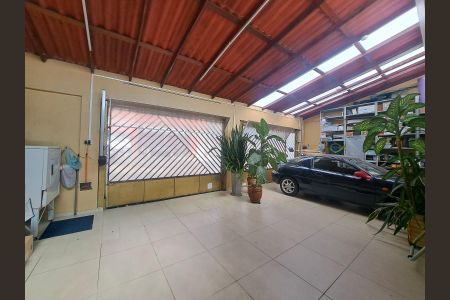 Casa à venda com 160m², 3 quartos e 4 vagasGaragem