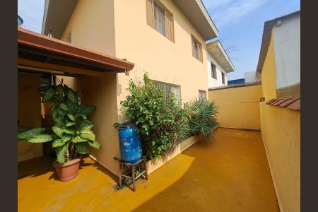 Casa à venda com 160m², 3 quartos e 4 vagasQuintal