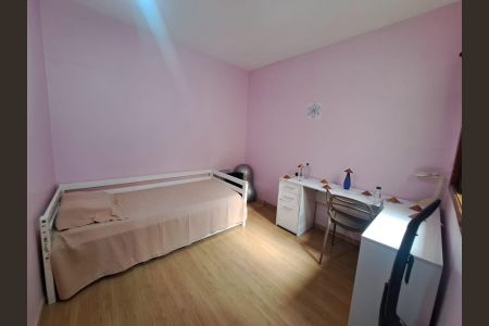 Casa à venda com 160m², 3 quartos e 4 vagasQuarto 2