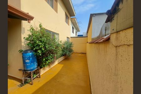 Casa à venda com 160m², 3 quartos e 4 vagasQuintal