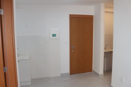 Sala de apartamento para alugar com 2 quartos, 42m² em Vila Palmares, São Caetano do Sul