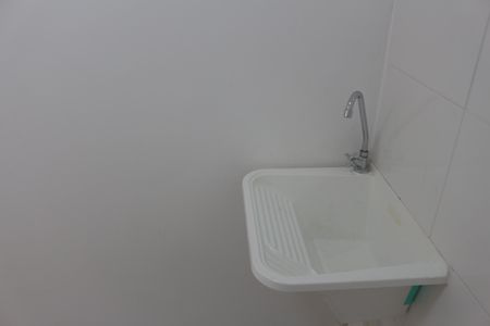 Área de Serviço de apartamento para alugar com 2 quartos, 42m² em Vila Palmares, São Caetano do Sul