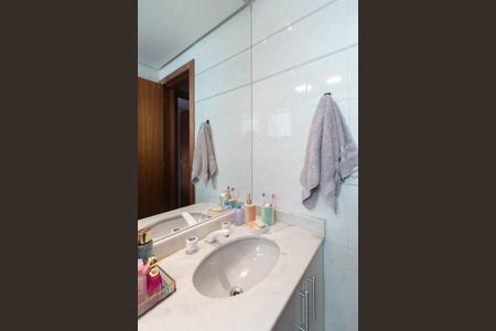 Apartamento à venda com 70m², 2 quartos e 1 vagaBanheiro Social