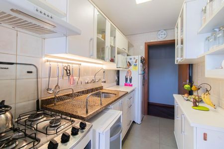 Apartamento à venda com 70m², 2 quartos e 1 vagaCozinha e Área de Serviço