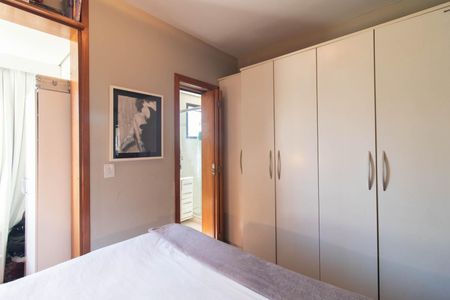 Apartamento à venda com 70m², 2 quartos e 1 vagaSuíte