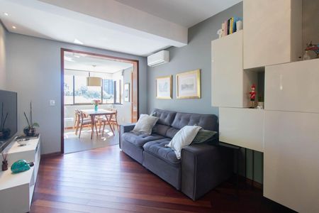 Apartamento à venda com 70m², 2 quartos e 1 vagaSala