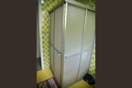 Casa à venda com 166m², 3 quartos e 2 vagasBanheiro Social