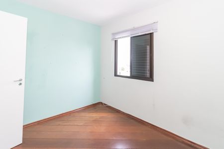 Apartamento à venda com 83m², 3 quartos e 2 vagasQuarto 3